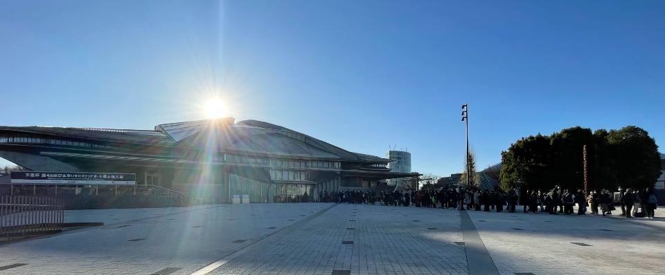 1月21日、「天皇杯 第48回日本車いすバスケットボール選手権」が東京体育館（東京・渋谷区）で開かれた。約3年ぶりに行われたクラブチーム日本一決定戦に、早朝から多くのファンが駆け付け、入場口には長蛇の列が！