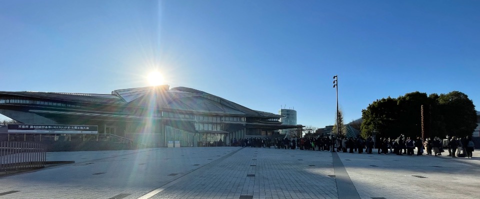 1月21日、「天皇杯 第48回日本車いすバスケットボール選手権」が東京体育館(東京・渋谷区)で開かれた。約3年ぶりに行われたクラブチーム日本一決定戦に、早朝から多くのファンが駆け付け、入場口には長蛇の列が!